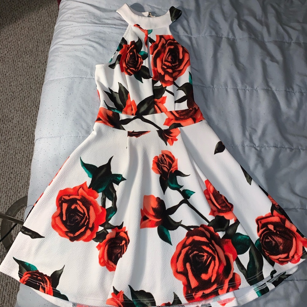A’GACI ROSE DRESS